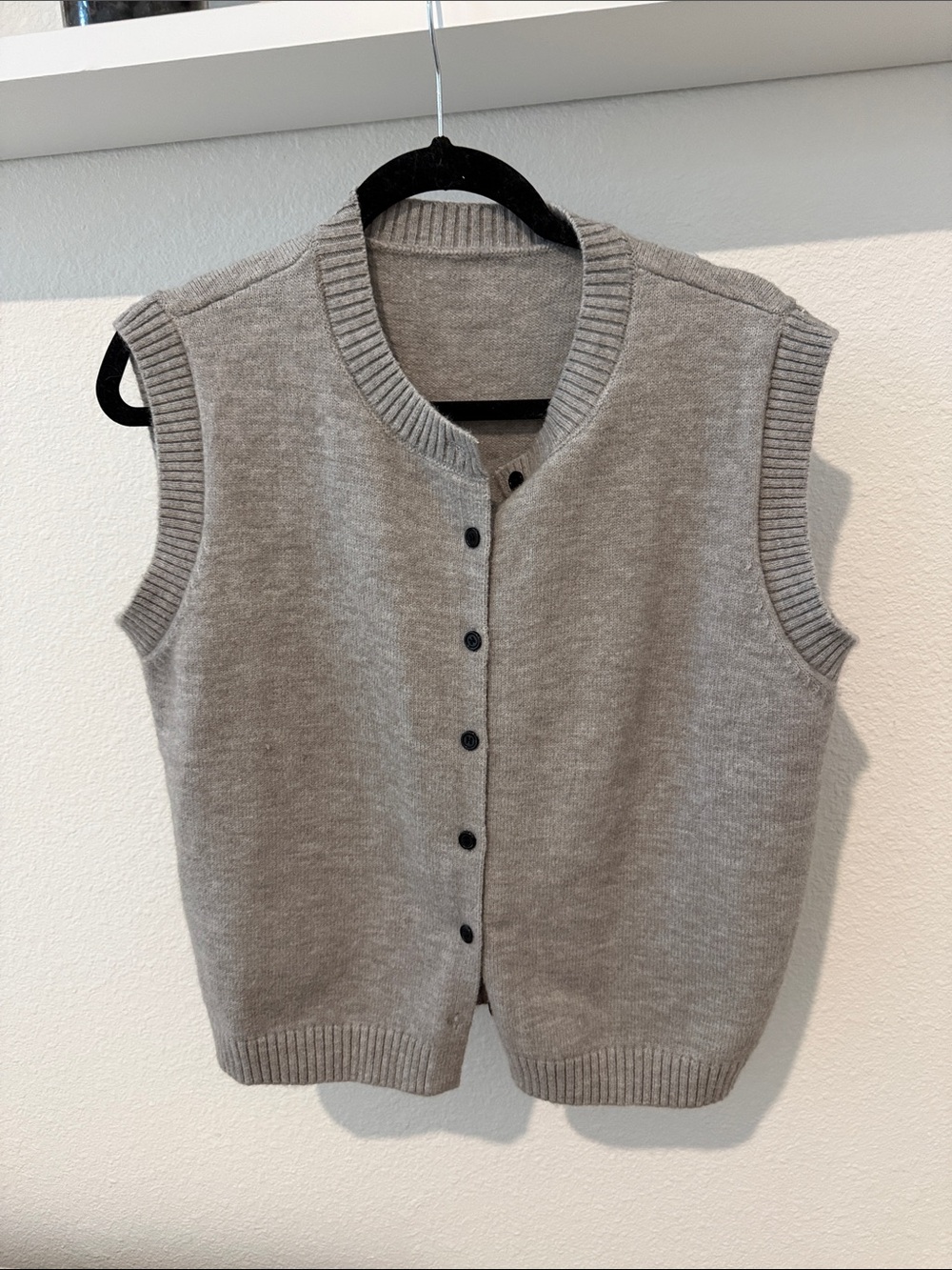 Classic Sleeveless Button Front Knit Vest - Light Gray